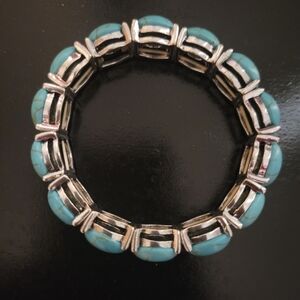 Elegant Silver and Turquoise Bracelet